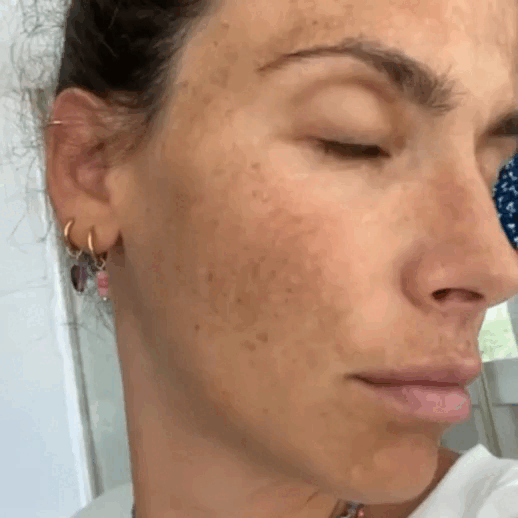 2 LumiDerma™ – Elimina manchas y aclara piel en 3 días + 🎁 Guía “10 Trucos Secretos para recuperar tu energía femenina y volver a sentirte plena” GRATIS + Envío Gratis